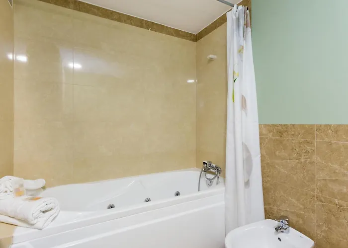 Love Sun Beach Apartment Portimao