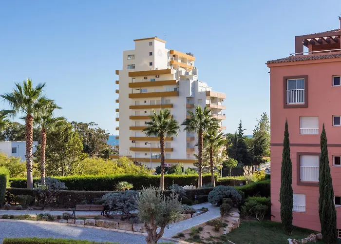 Love Sun Beach Apartment Portimao