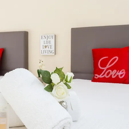 Lägenhet Love Sun Beach Apartment *
