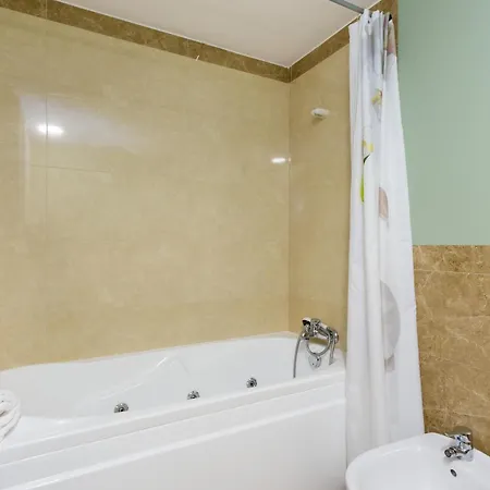 Sun بورتيماو